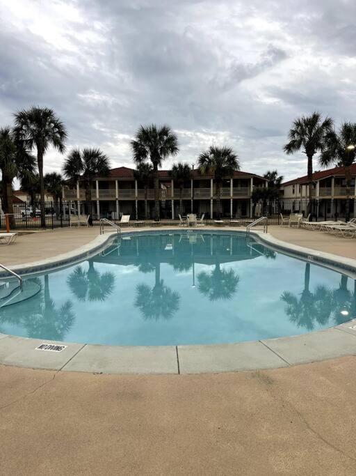 Lazy Palm 4 Pools Short Walk To Beach! Sleeps 5! Panama City Beach Esterno foto