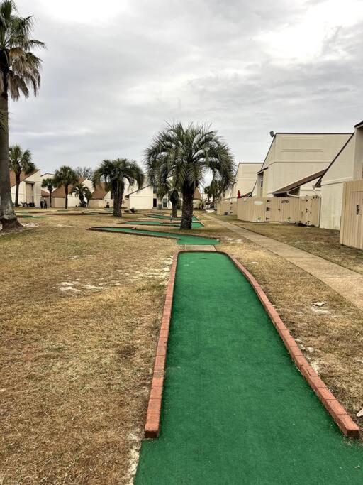 Lazy Palm 4 Pools Short Walk To Beach! Sleeps 5! Panama City Beach Esterno foto