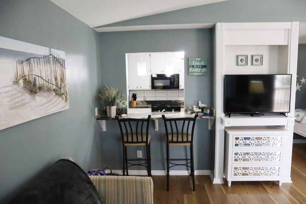 Lazy Palm 4 Pools Short Walk To Beach! Sleeps 5! Panama City Beach Esterno foto